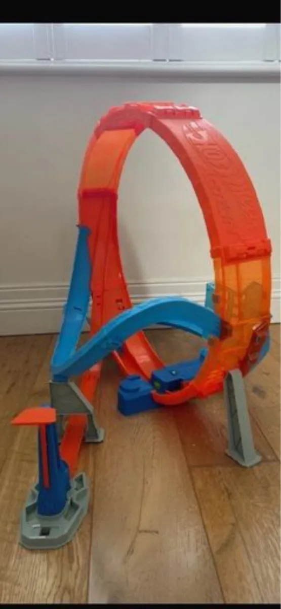 Hot wheels big loop - Image 4