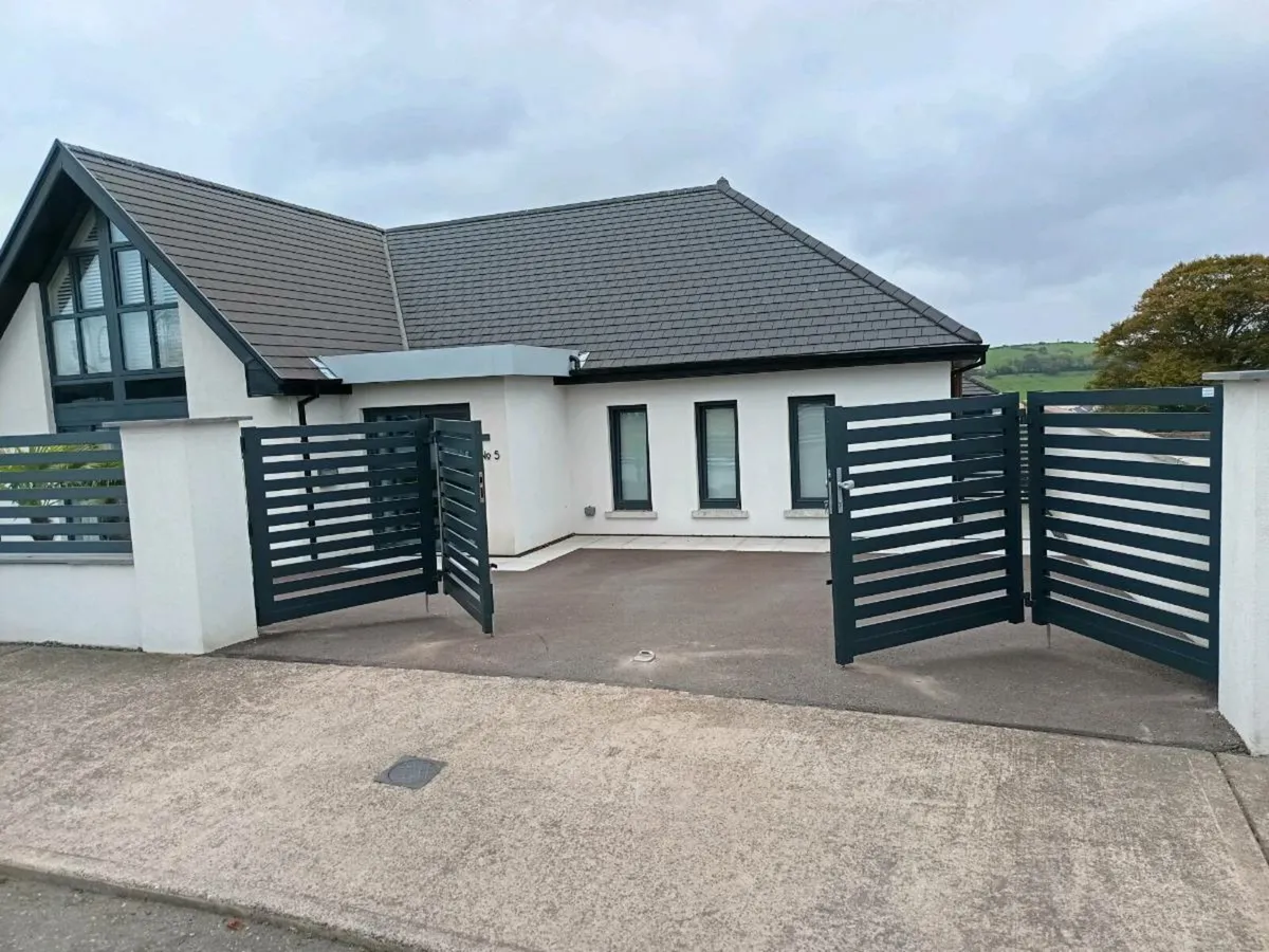 Aluminium Gates Fencing - Image 1