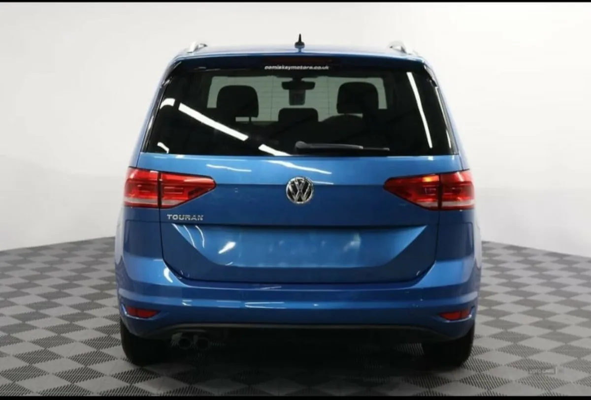 VW Touran 2020 • 2.0 TDI 150bhp • 6-Speed • 7-Seat - Image 4