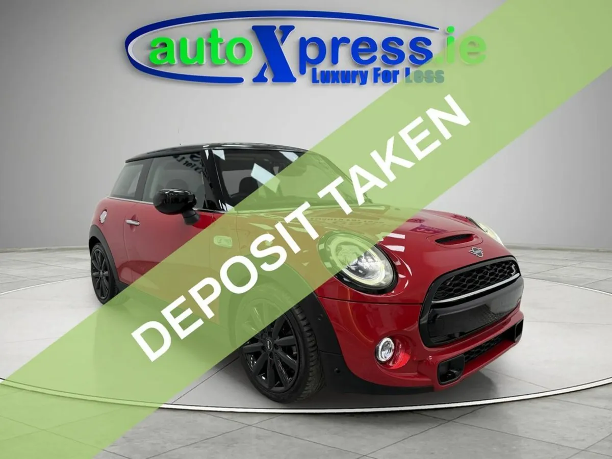 Mini Cooper D 2.0 Automatic, Reversing camera - Image 1