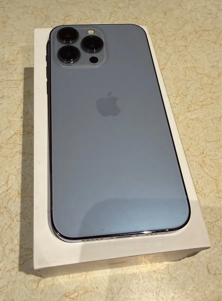 iPhone 13 Pro 256gb Sierra Blue - Image 1