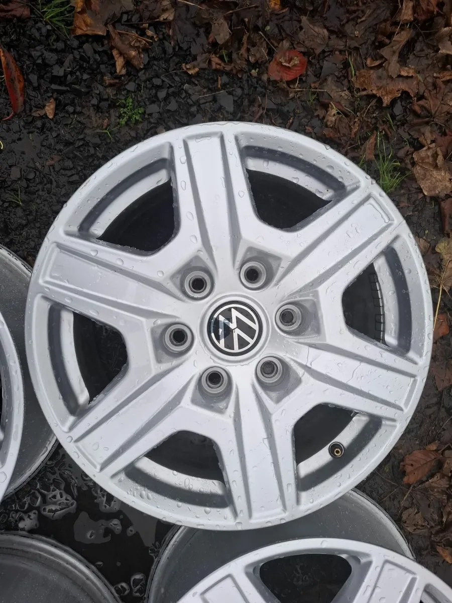 17" Genuine Vw Amarok Alloys - Image 4