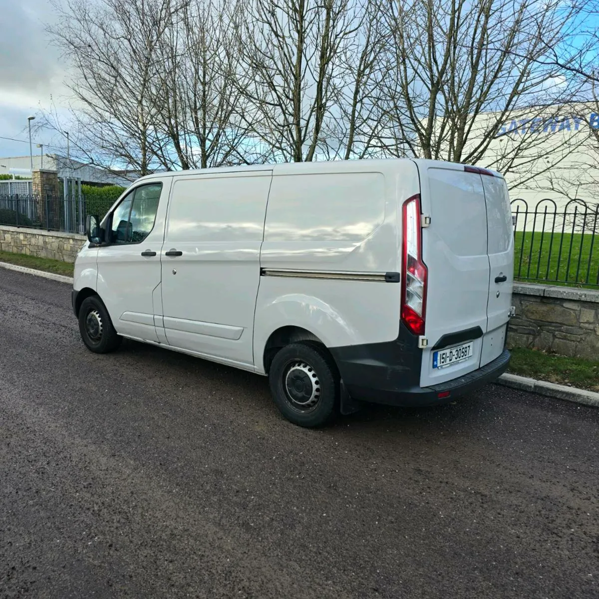 Ford Transit - Image 4