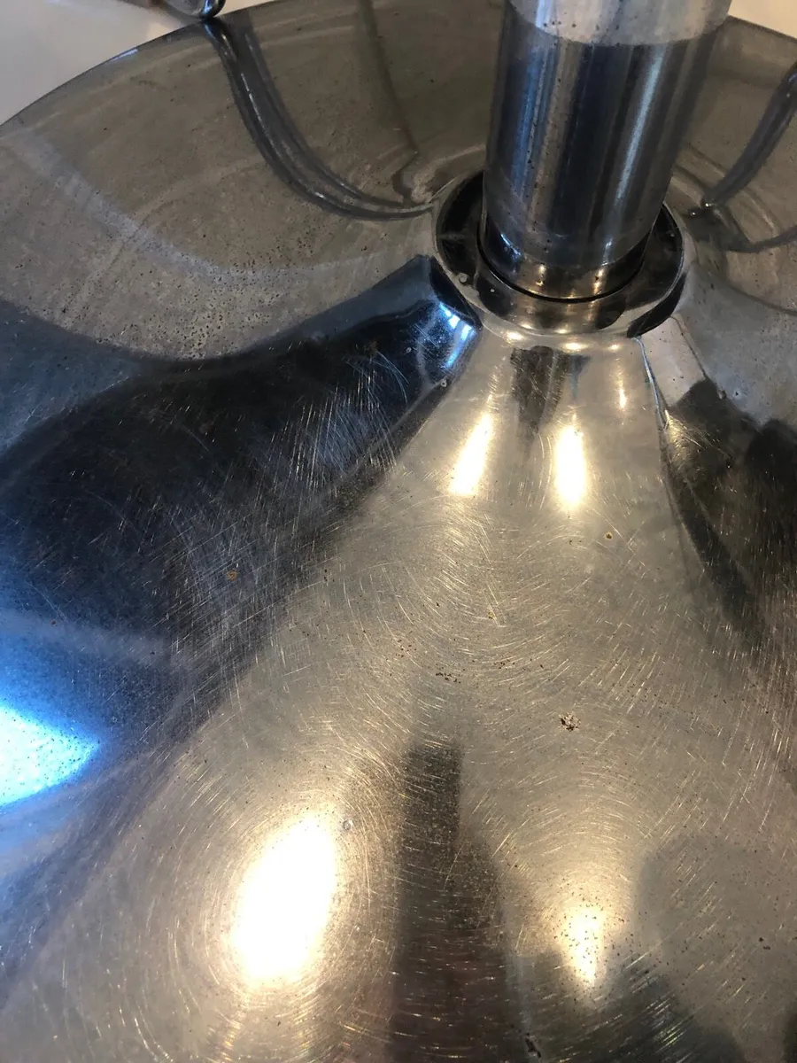 Glass table & 4 chairs - Image 4