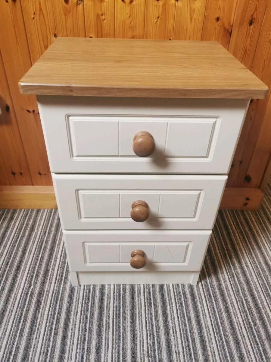 Bedside Locker X 1 - Image 1