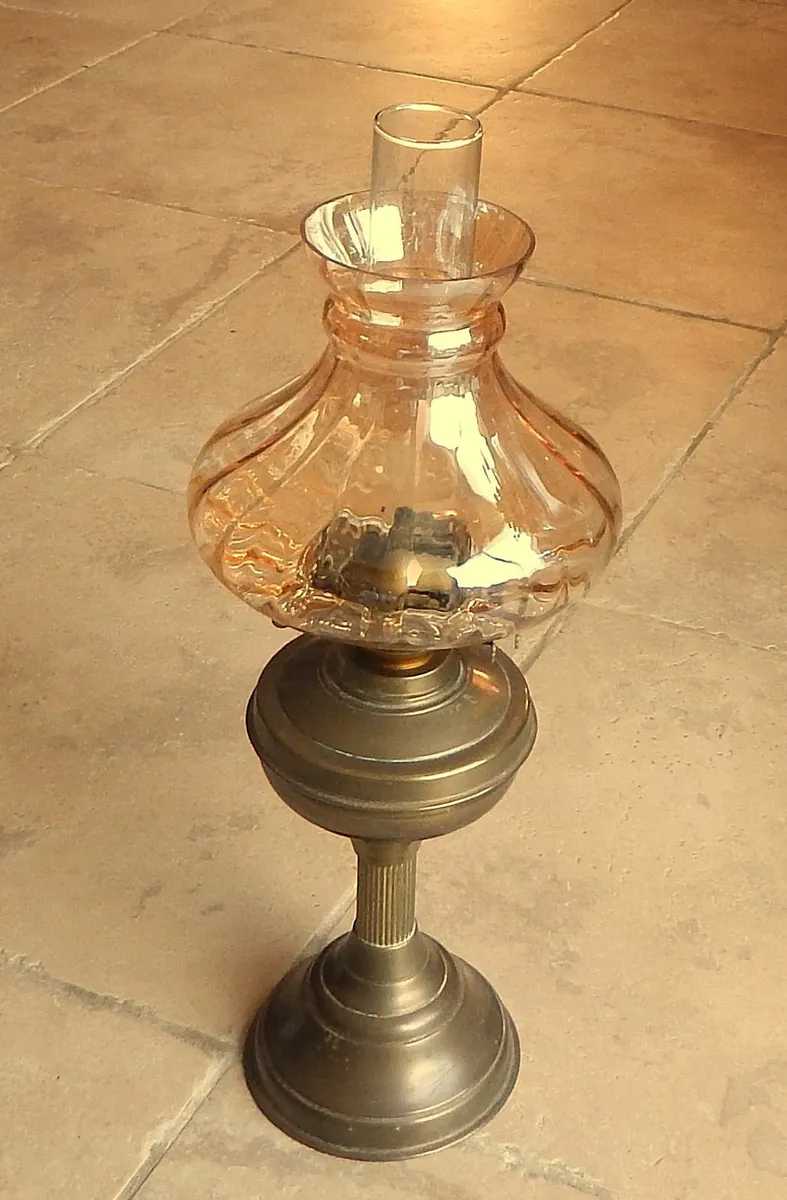 Vintage Brass & Glass Oil Lamp with Double Wick - Image 2