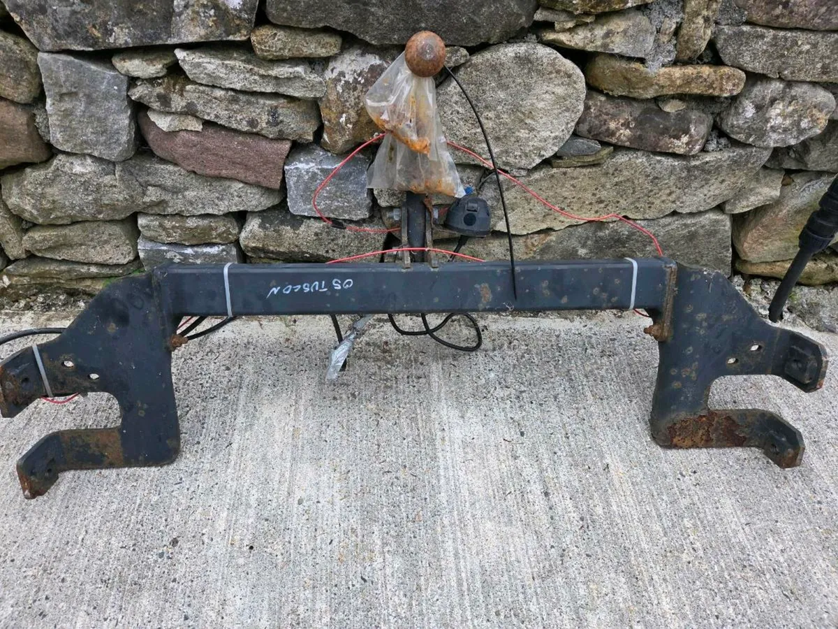 Hyundai Tuscon Towbar For Sale