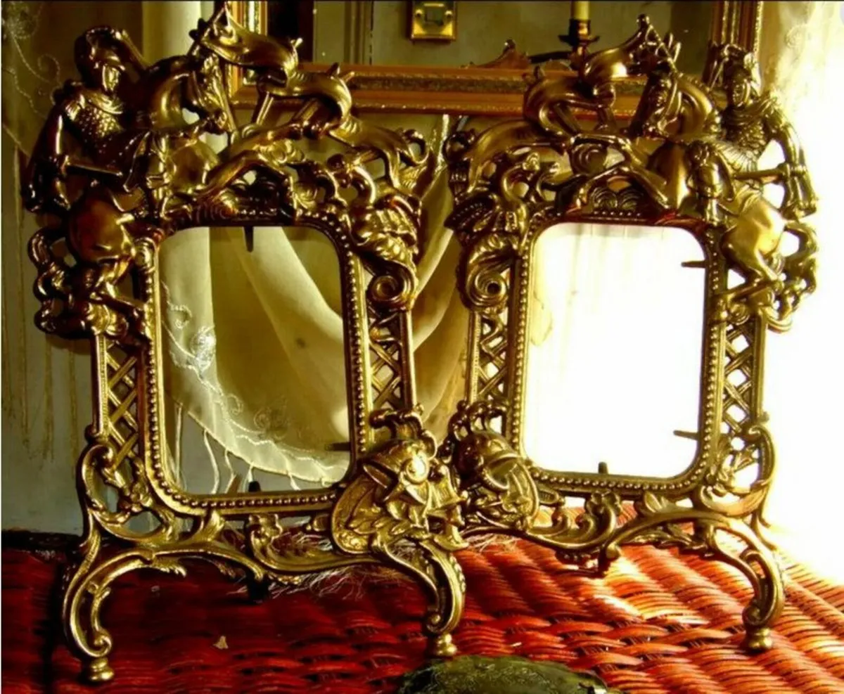 Pair Of Substantial Brass Photo Frames - Image 1