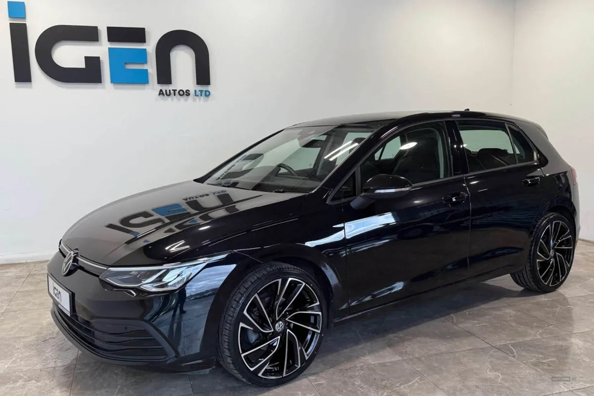 Volkswagen Golf 1.5 Golf Life TSi 5dr - Image 1