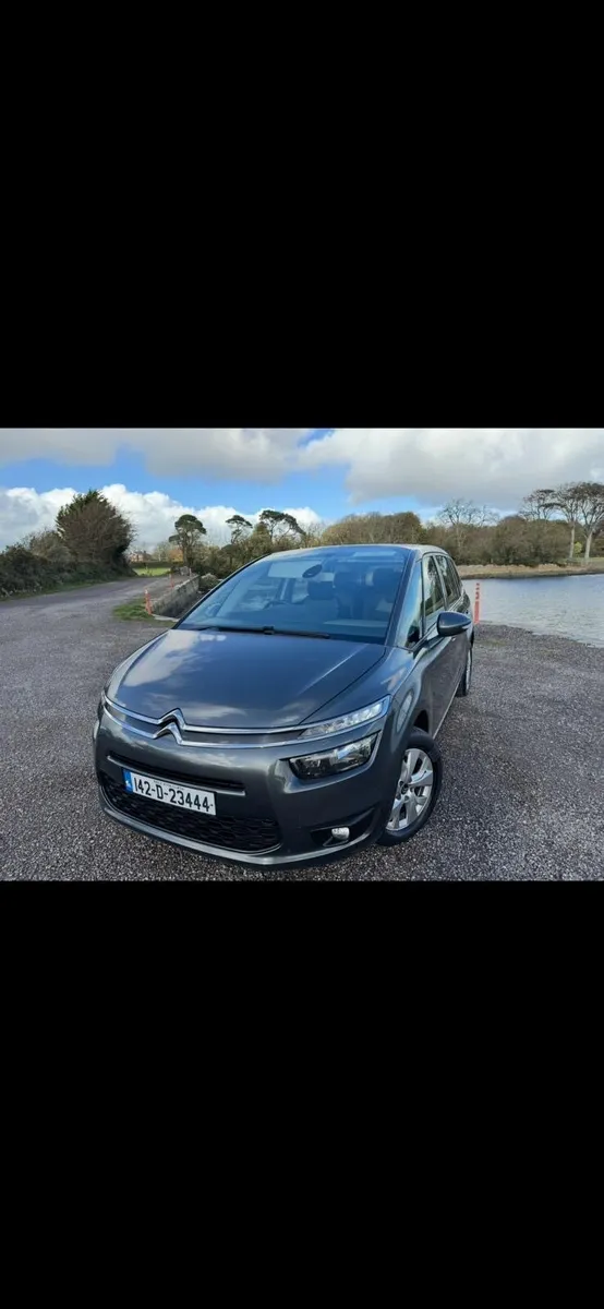 2014 Citroen C4, 7 seater, low mileage - Image 2