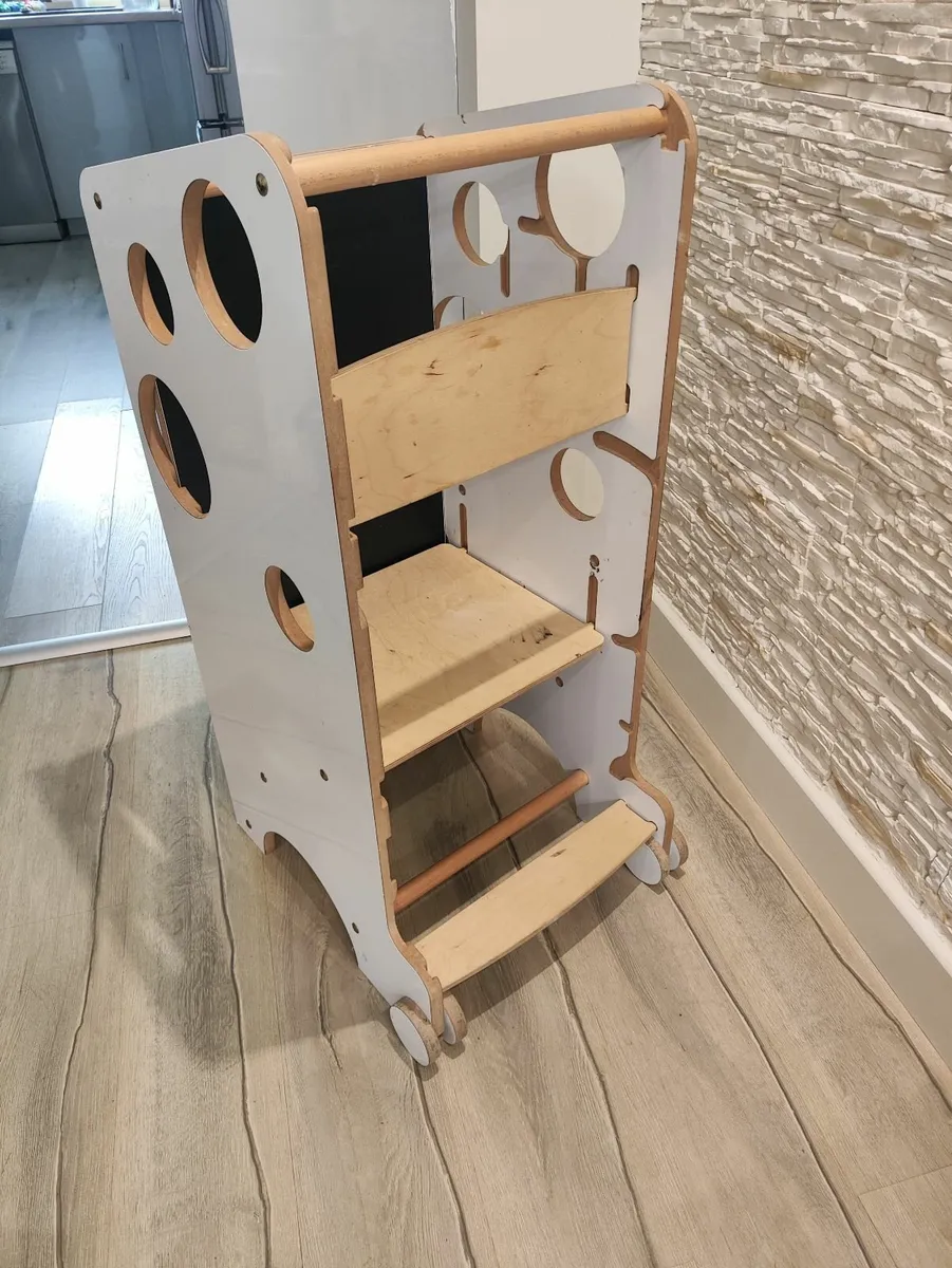 Leea learning tower - Image 4