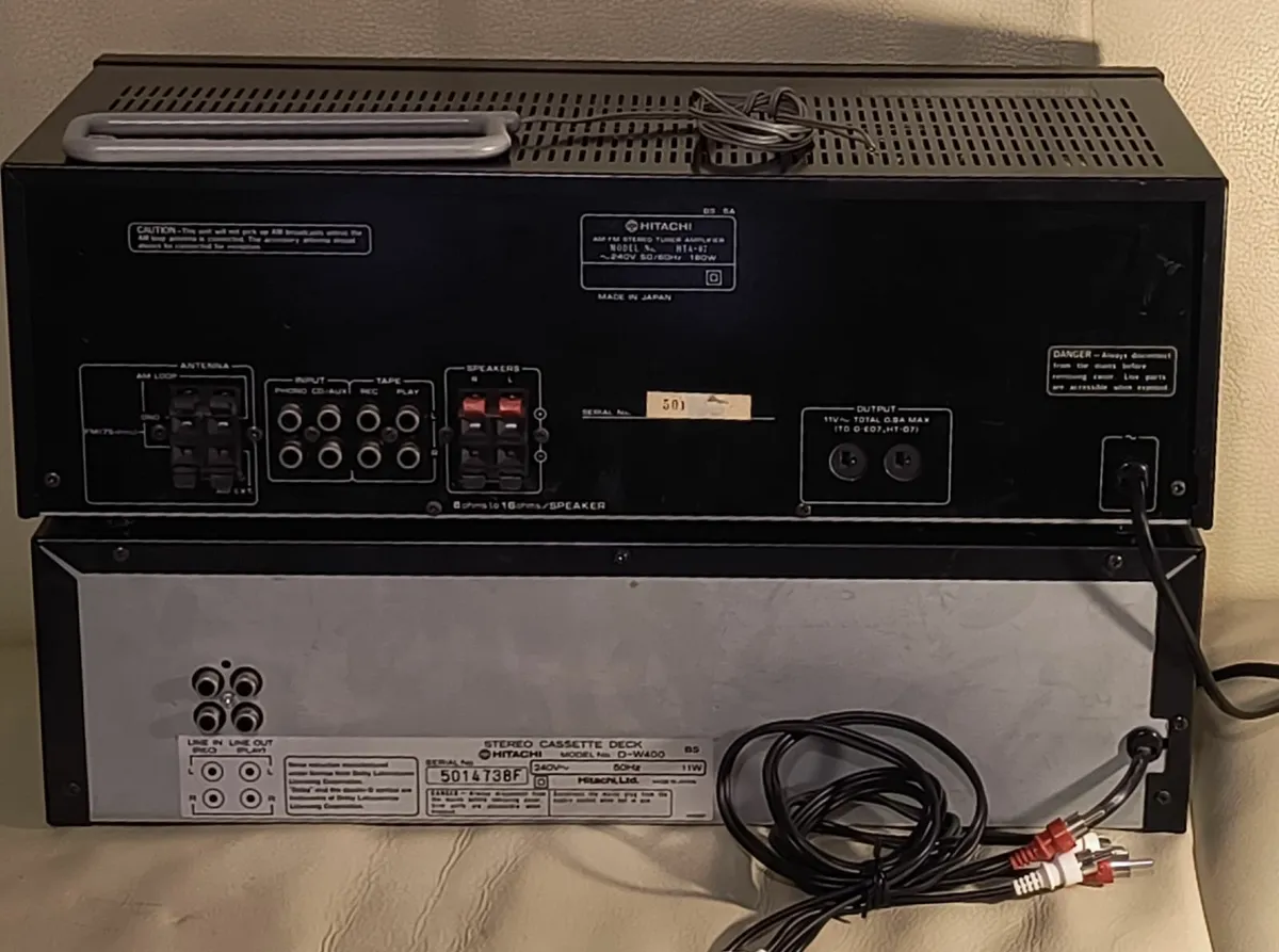 Amplifier Hitachi Hta-07 Am Fm Stereo Tuner - Image 3
