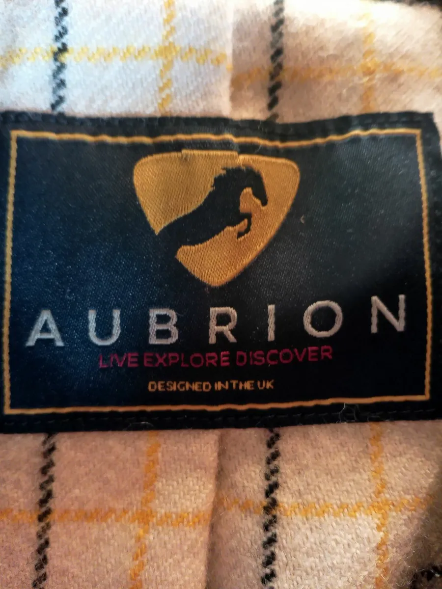 Black mens wool hunt coat - Image 2