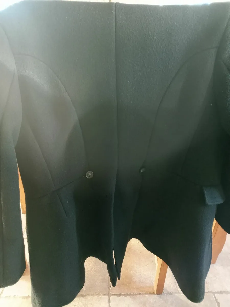 Black mens wool hunt coat - Image 3
