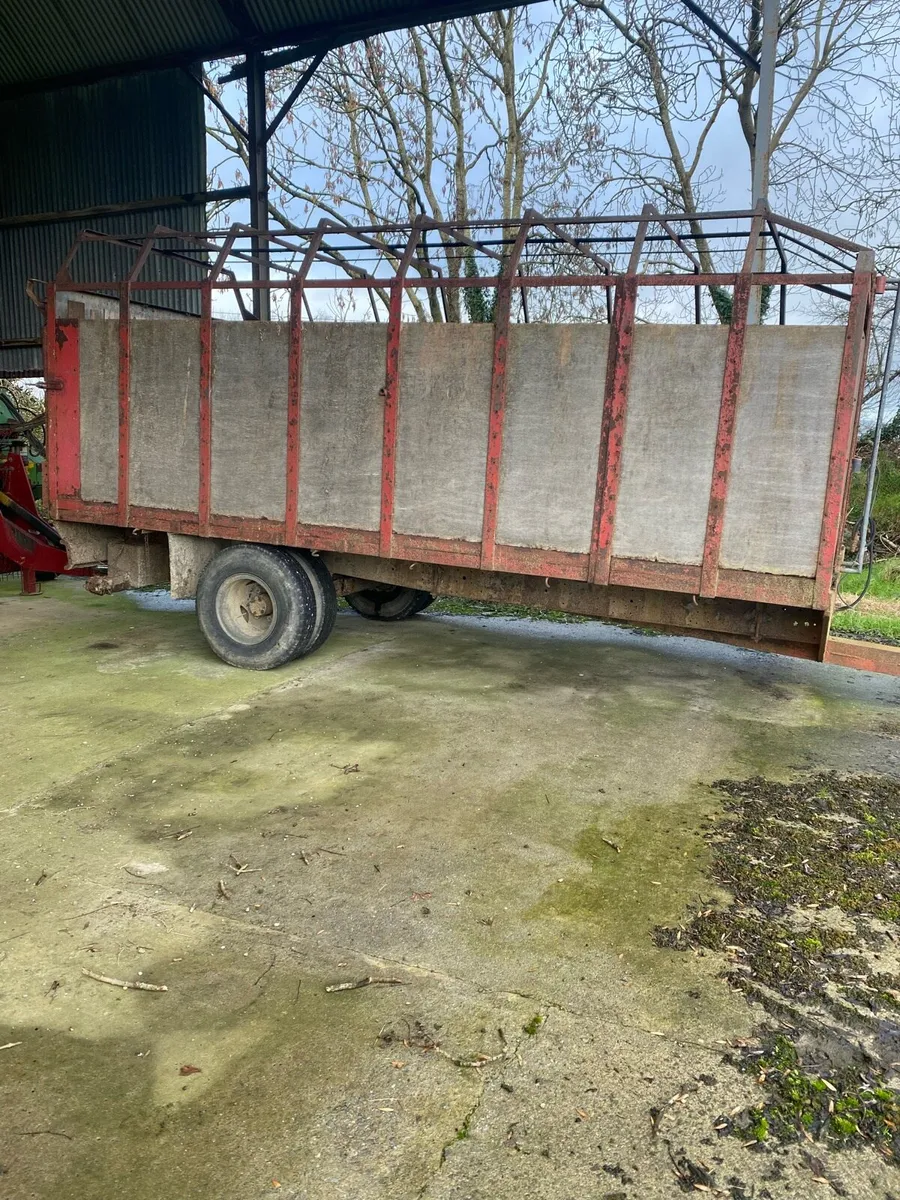 Cattle trailer - Image 2
