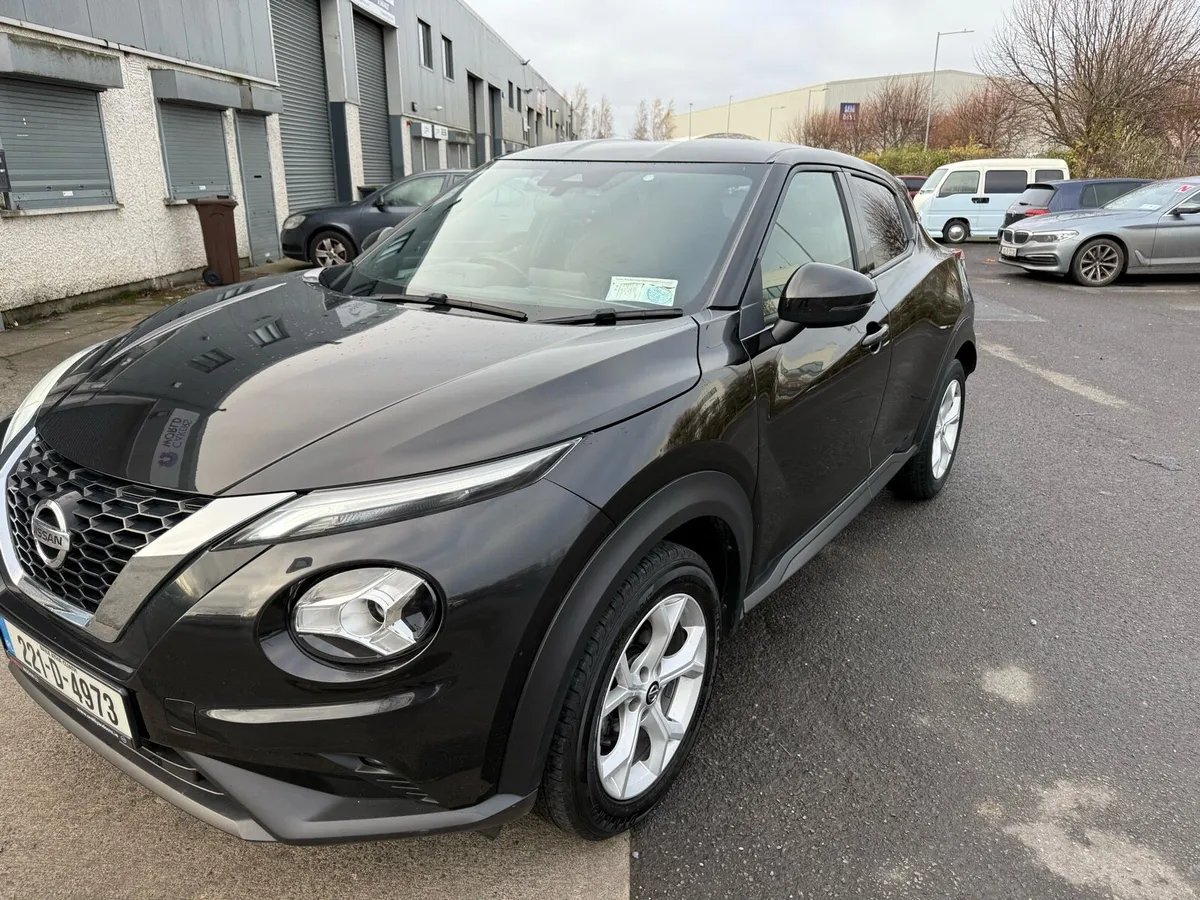 221 Nissan Juke automatic petrol - Image 3