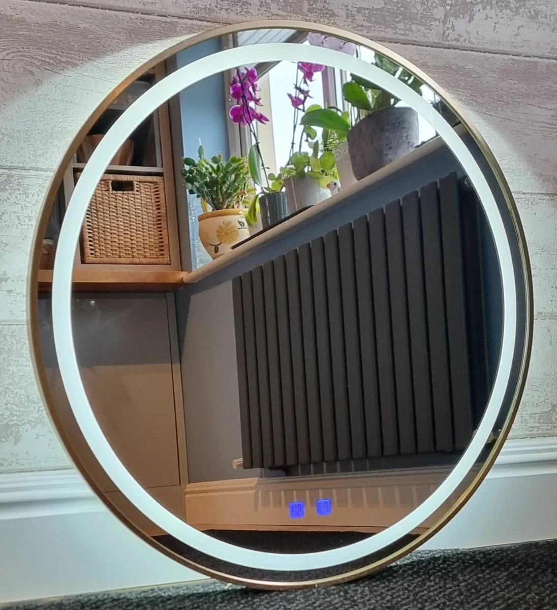 LED Bathroom Mirror Round 70cm Dual LED Defogger - Image 3