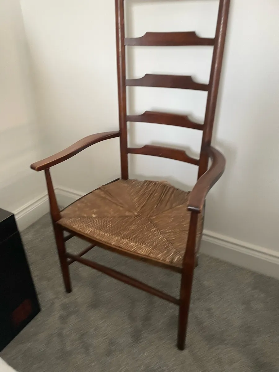 Free -2 Whicker chairs - Image 4