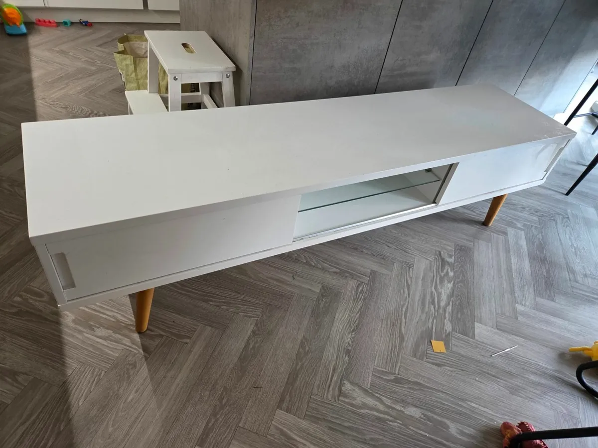 WHITE Tv media unit - Image 2