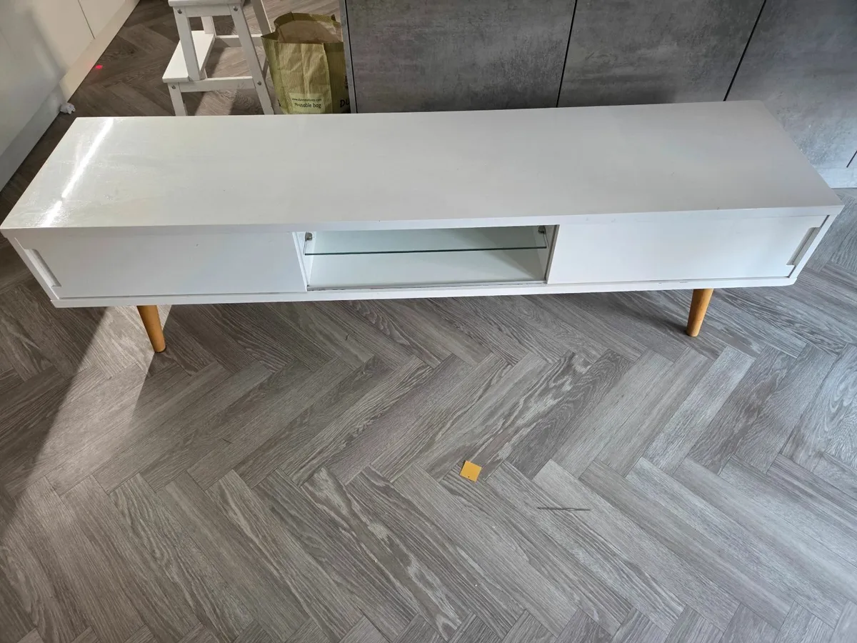 WHITE Tv media unit - Image 3