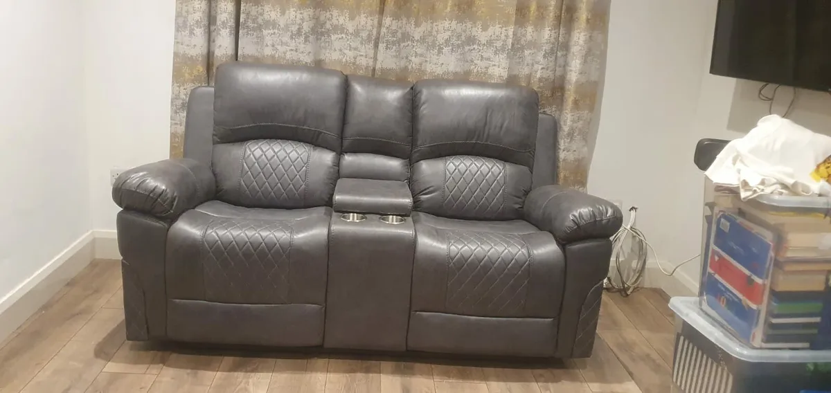 Norman leather recliners - Image 2