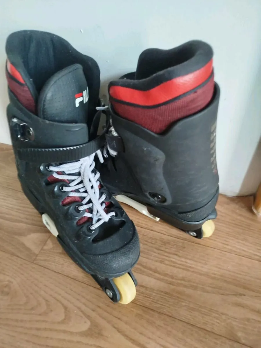 Fila inline skates size 6 - Image 1