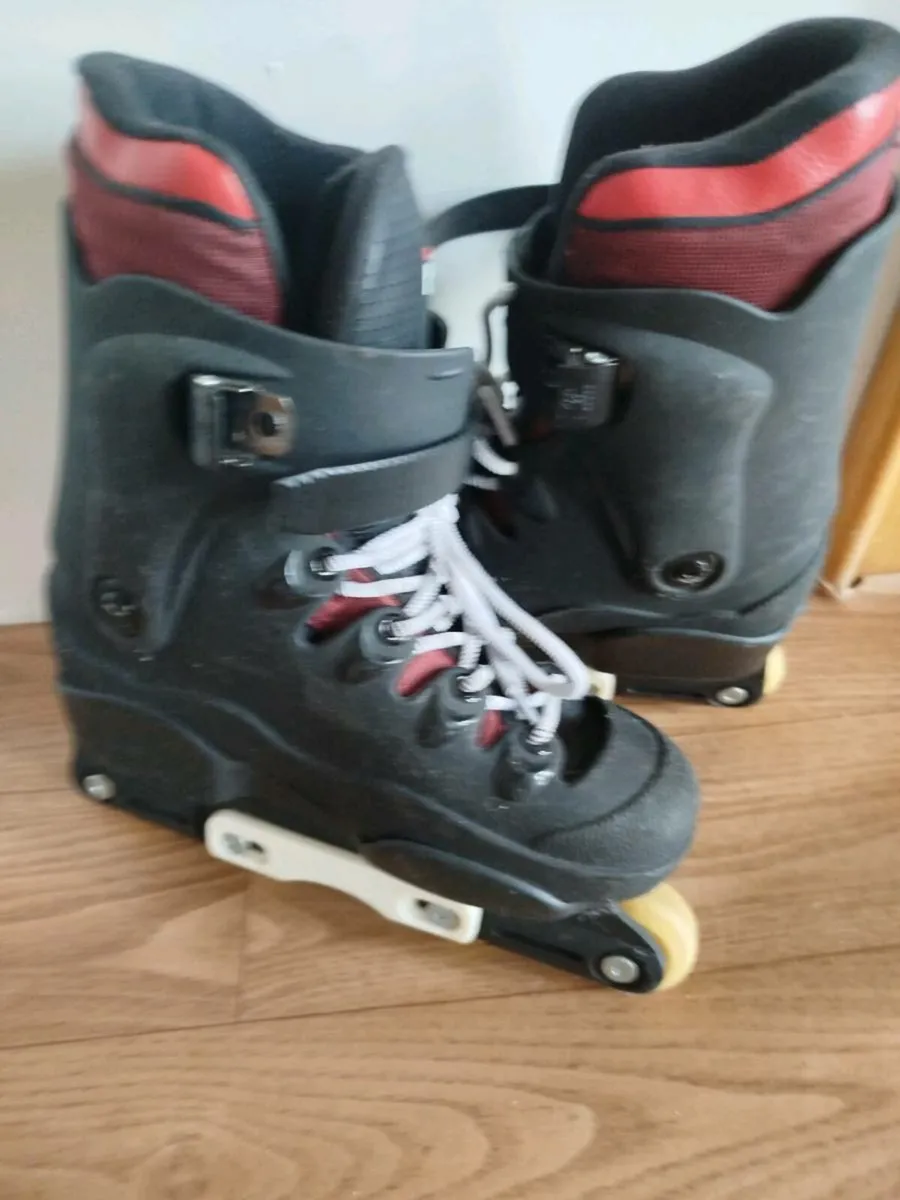 Fila inline skates size 6 - Image 2