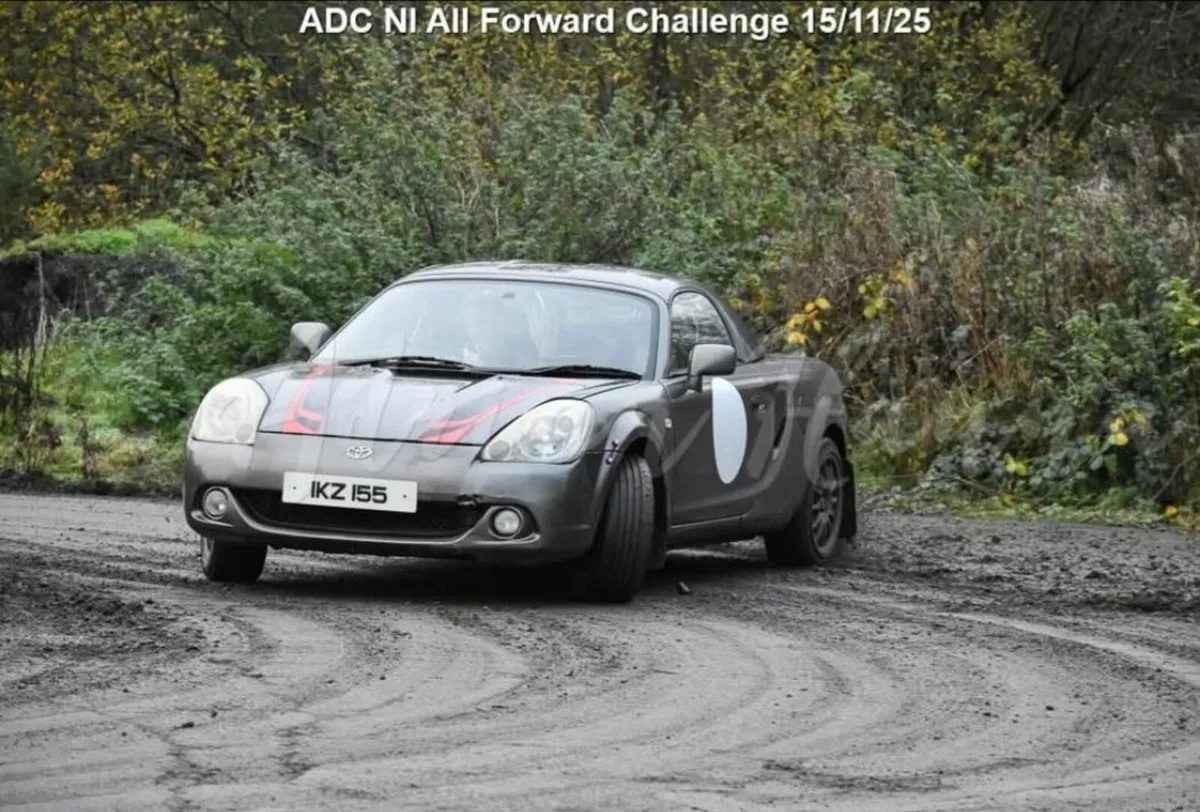 Mazda MX-5 2003 - Image 1