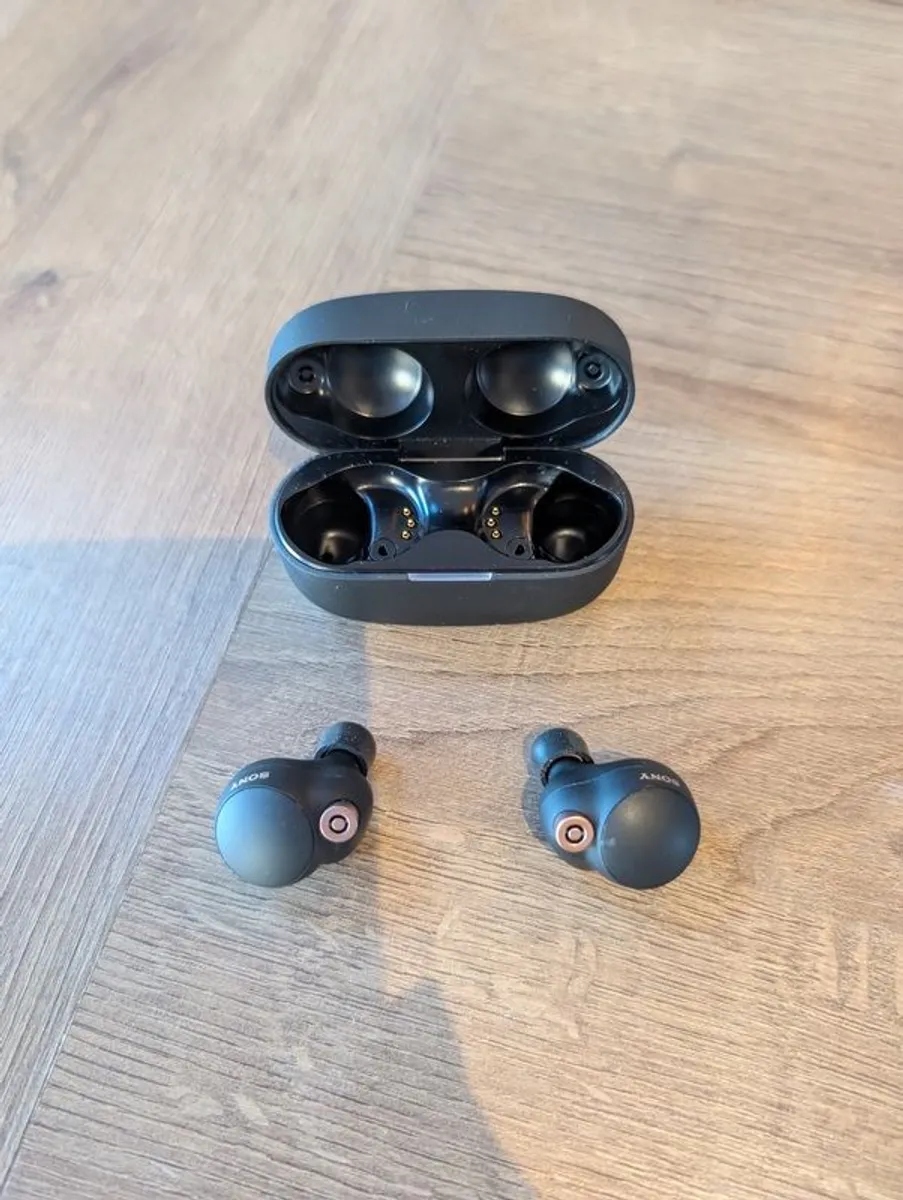 Earbuds Sony - Image 1
