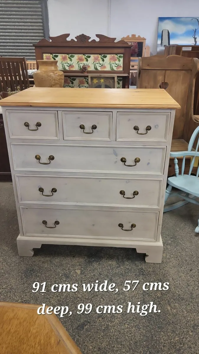 Large vintage pine chest of drawers - Image 1