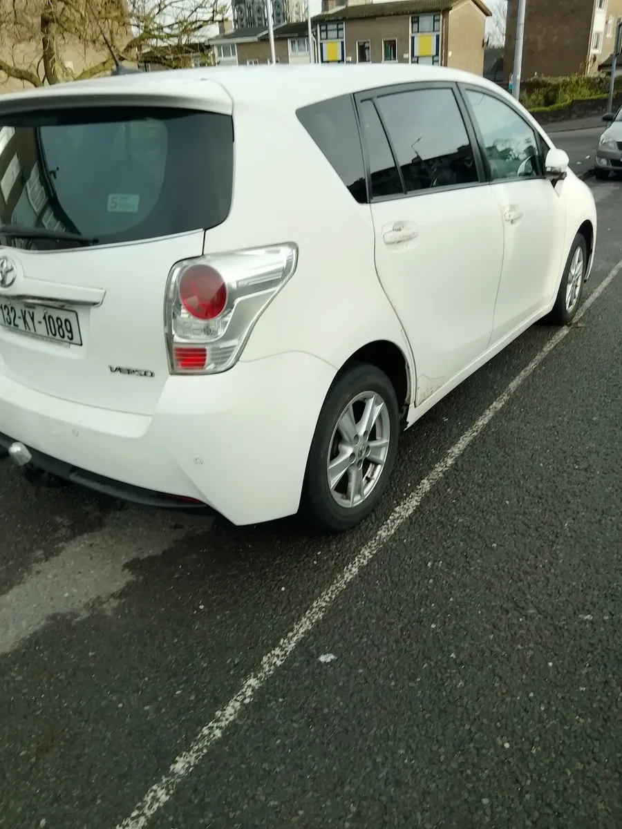 Toyota Verso 2013 - Image 2