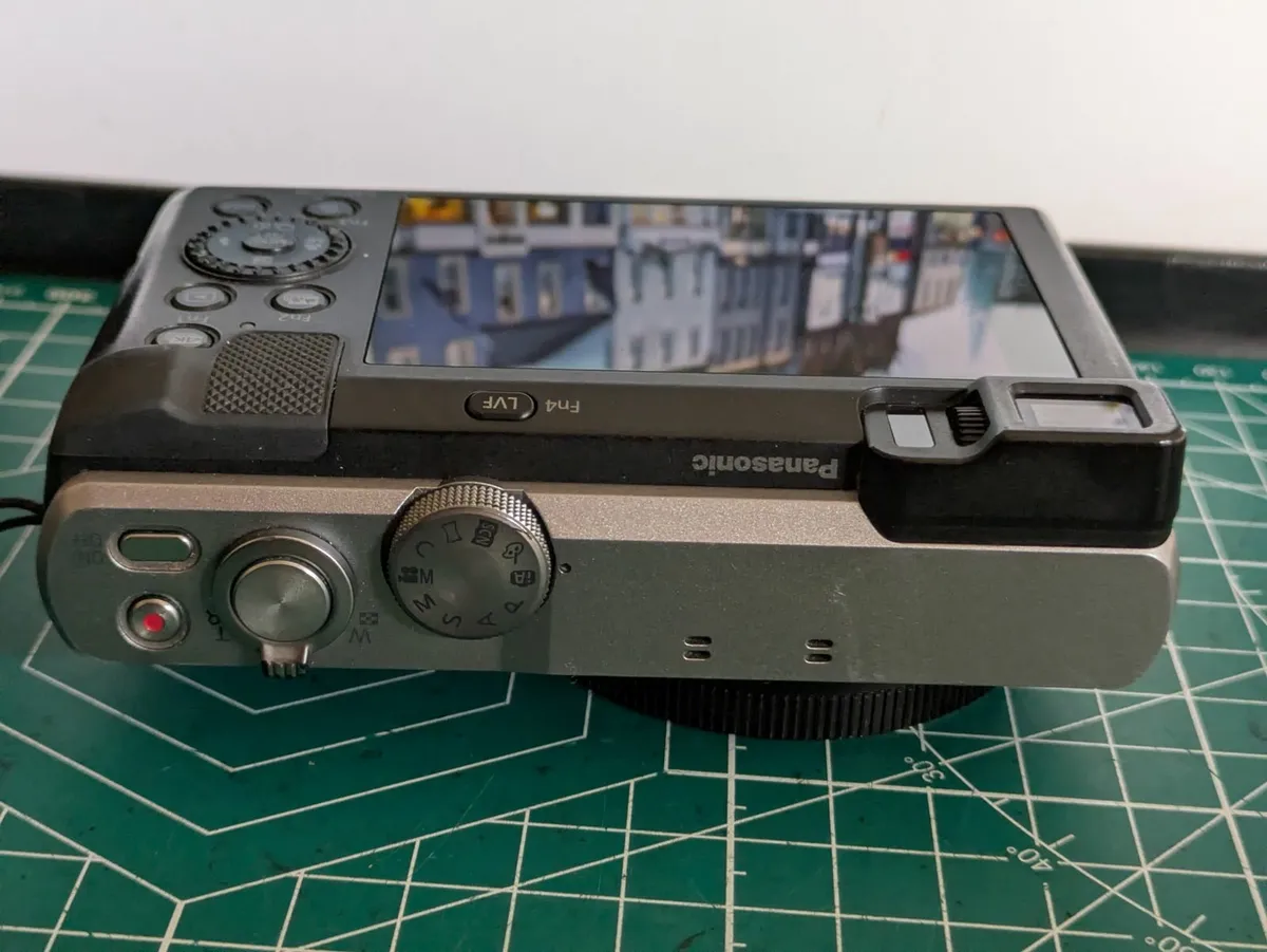 Lumix TZ 81 18MP Leica lens 💥 RAW, WiFi, EVF - Image 3