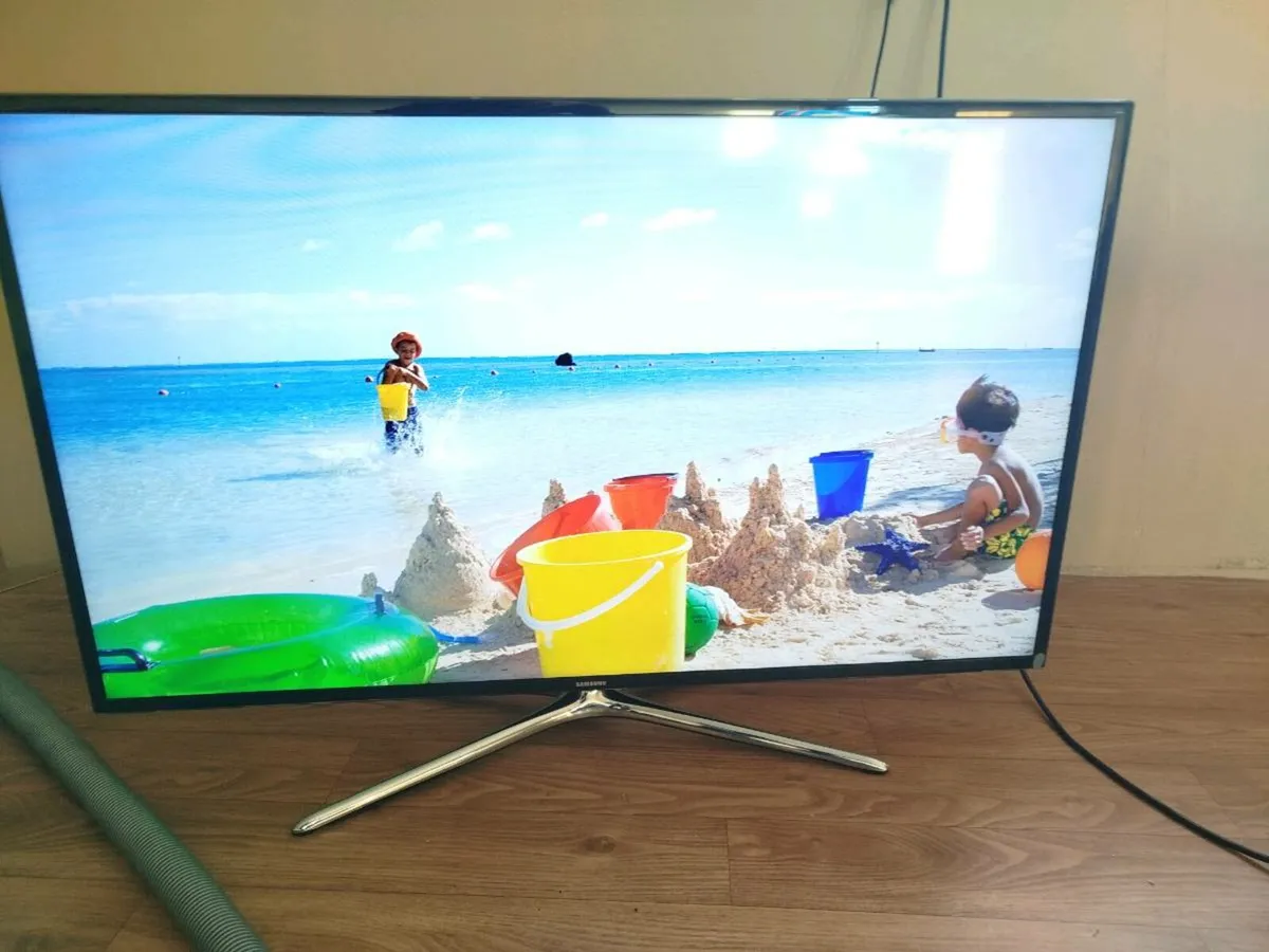 Samsung 50 inch TV - Image 3