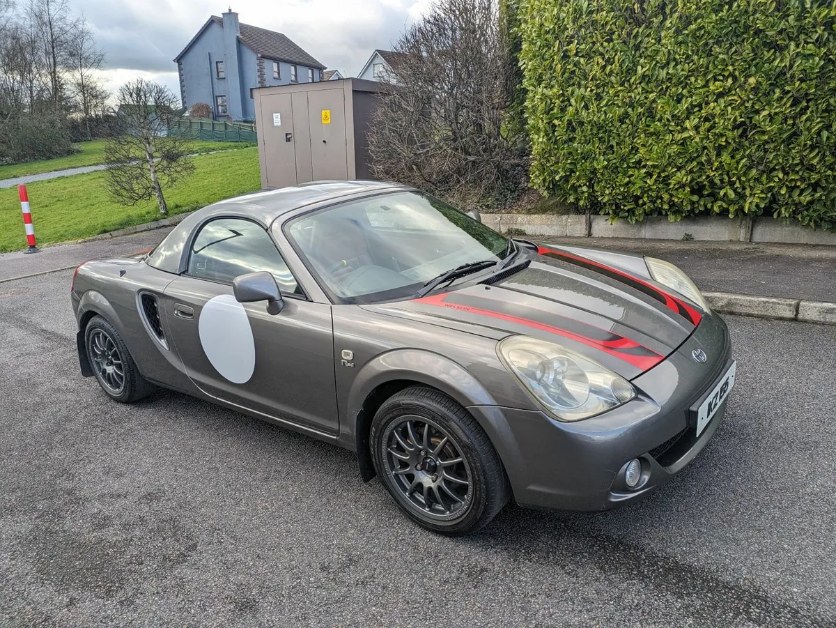 Mazda MX-5 2003 - Image 2