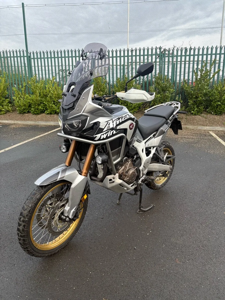 Honda crf  1000 Africa twin 2019 - Image 2