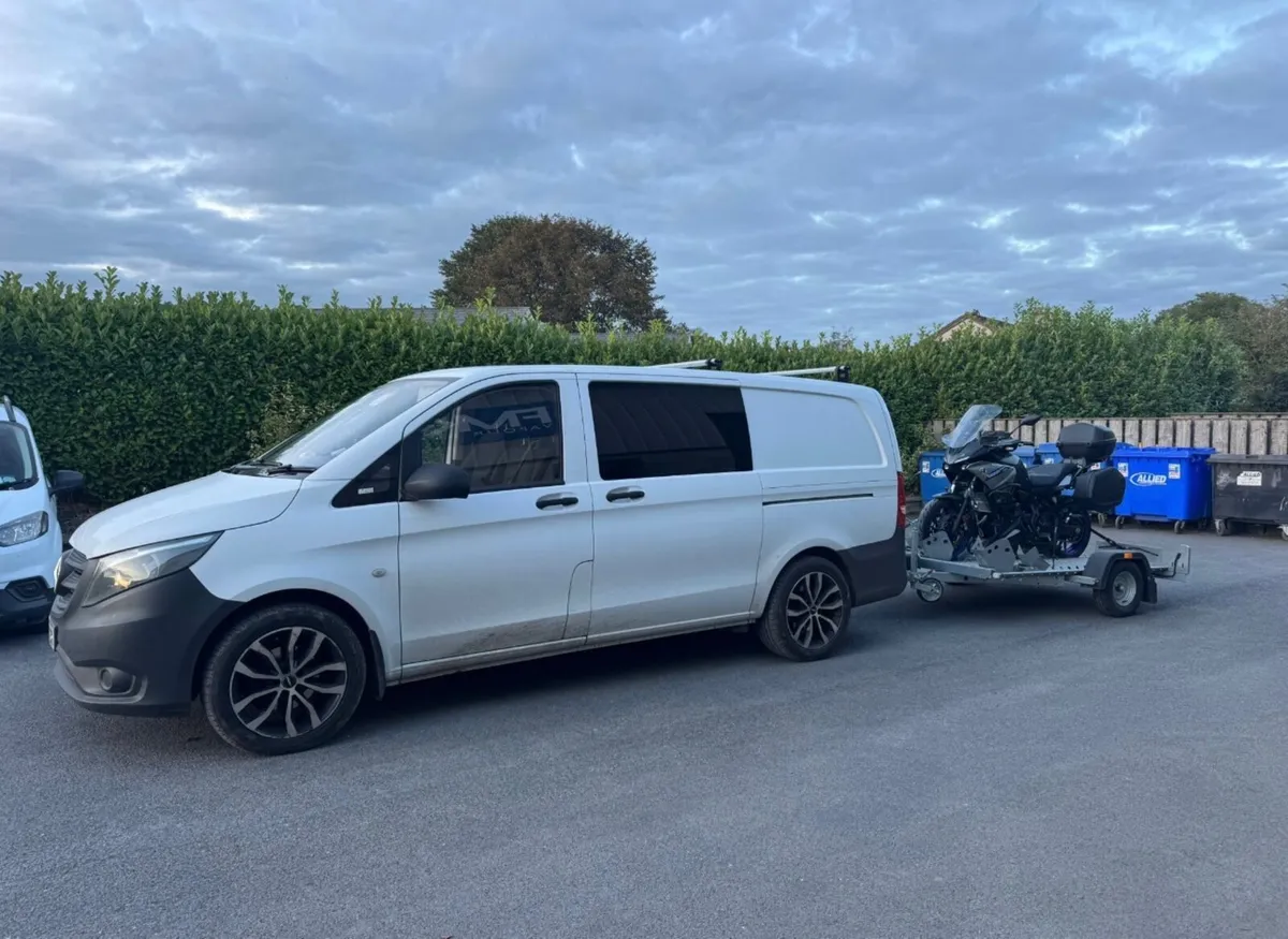 Mercedes Vito Day Van up to 6 seats *low mileage - Image 2