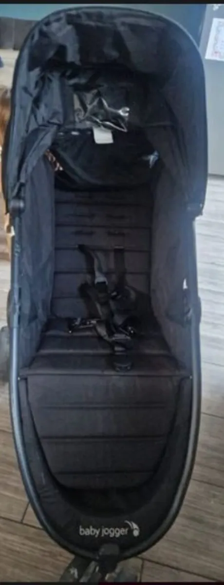 Baby Jogger - Image 3