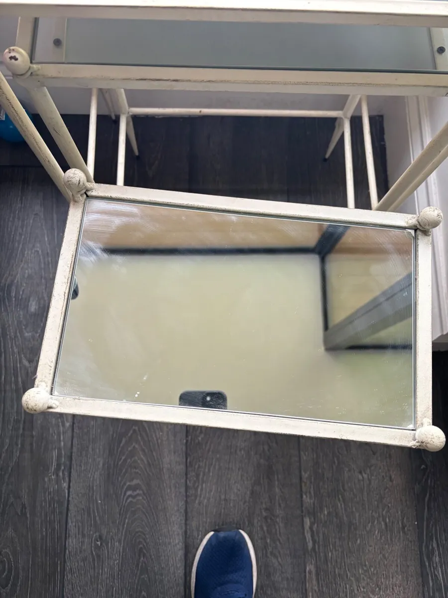 Nested table cream with glass top - Image 4