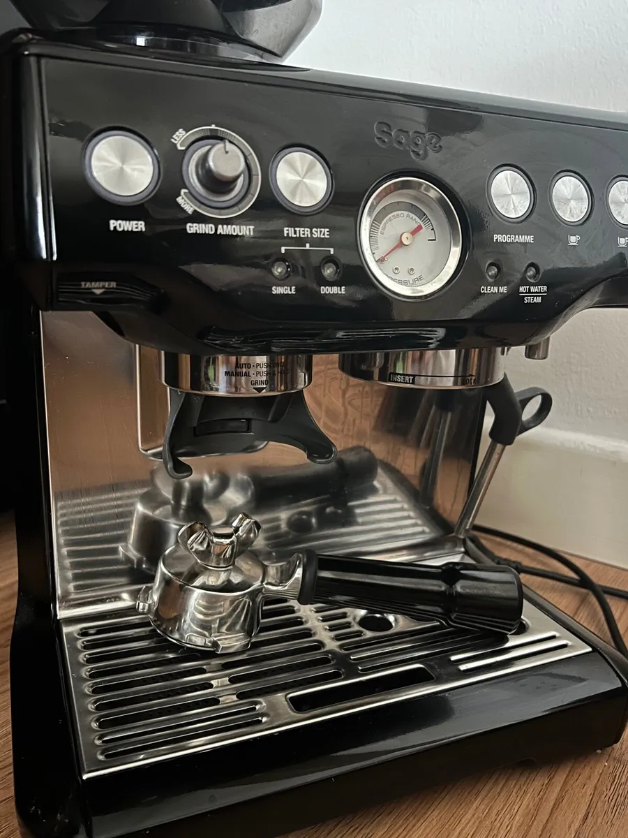 Sage Barista Express Espresso Machine - Image 3