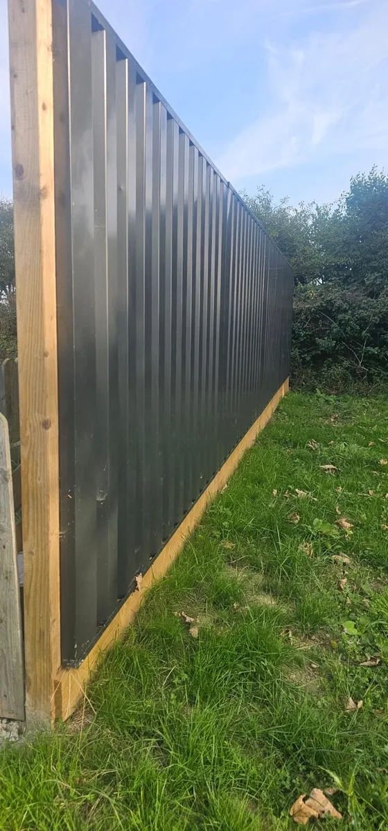 Heavy-duty galvanized, powder-coated steel fencing - Image 3