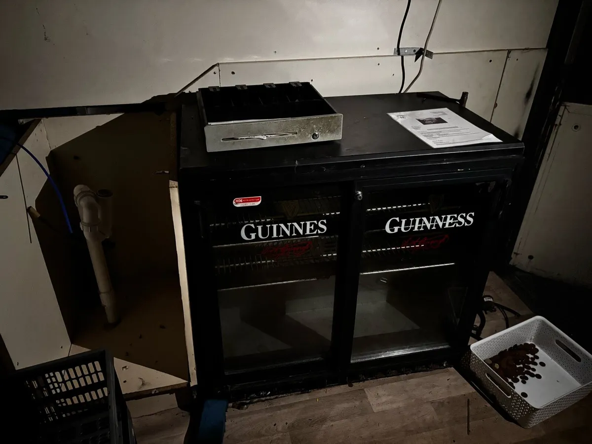 Mobile Coffee Cabin- (no van included) - Image 3