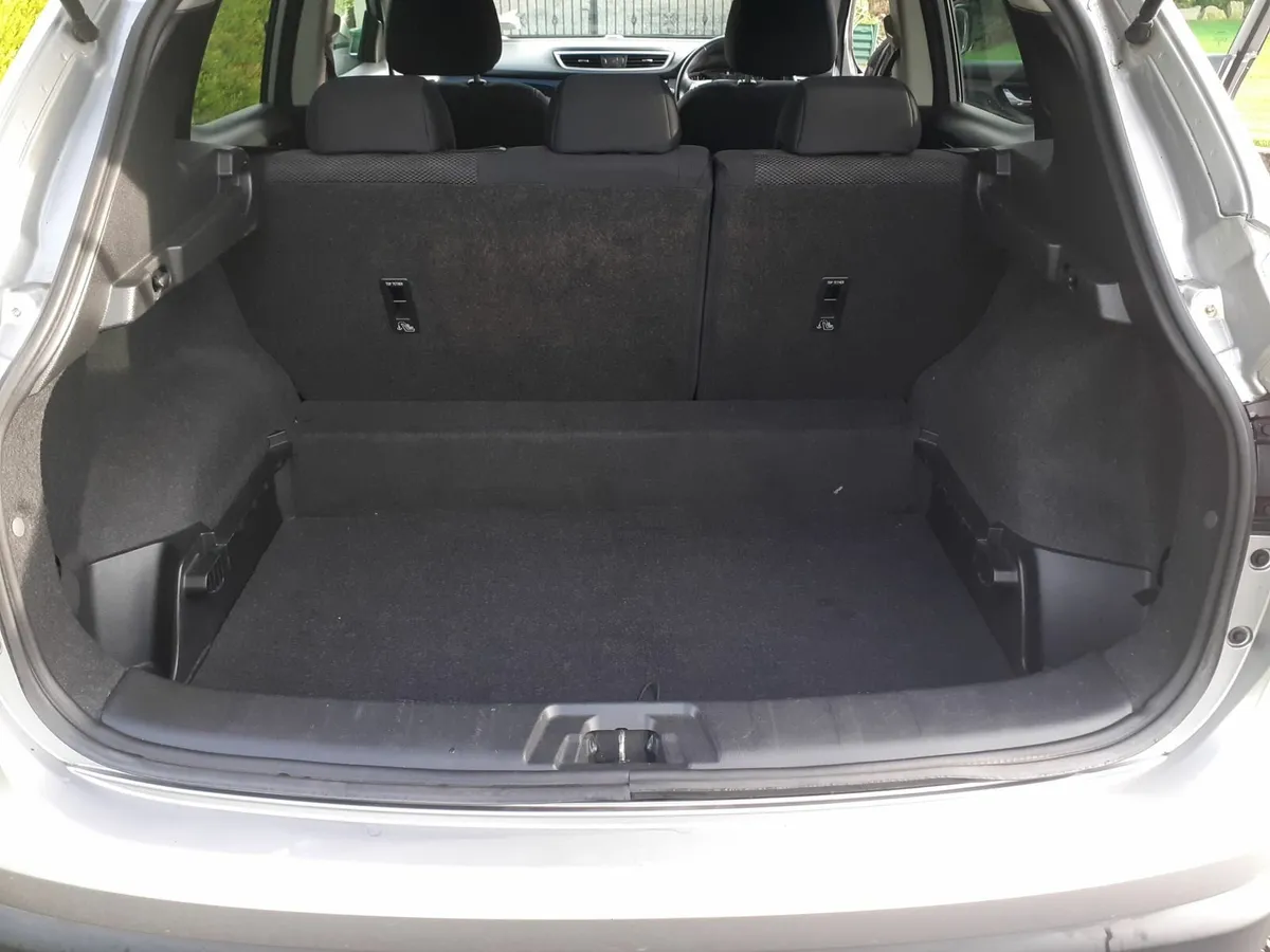 Nissan Qashqai 2014 - Image 2