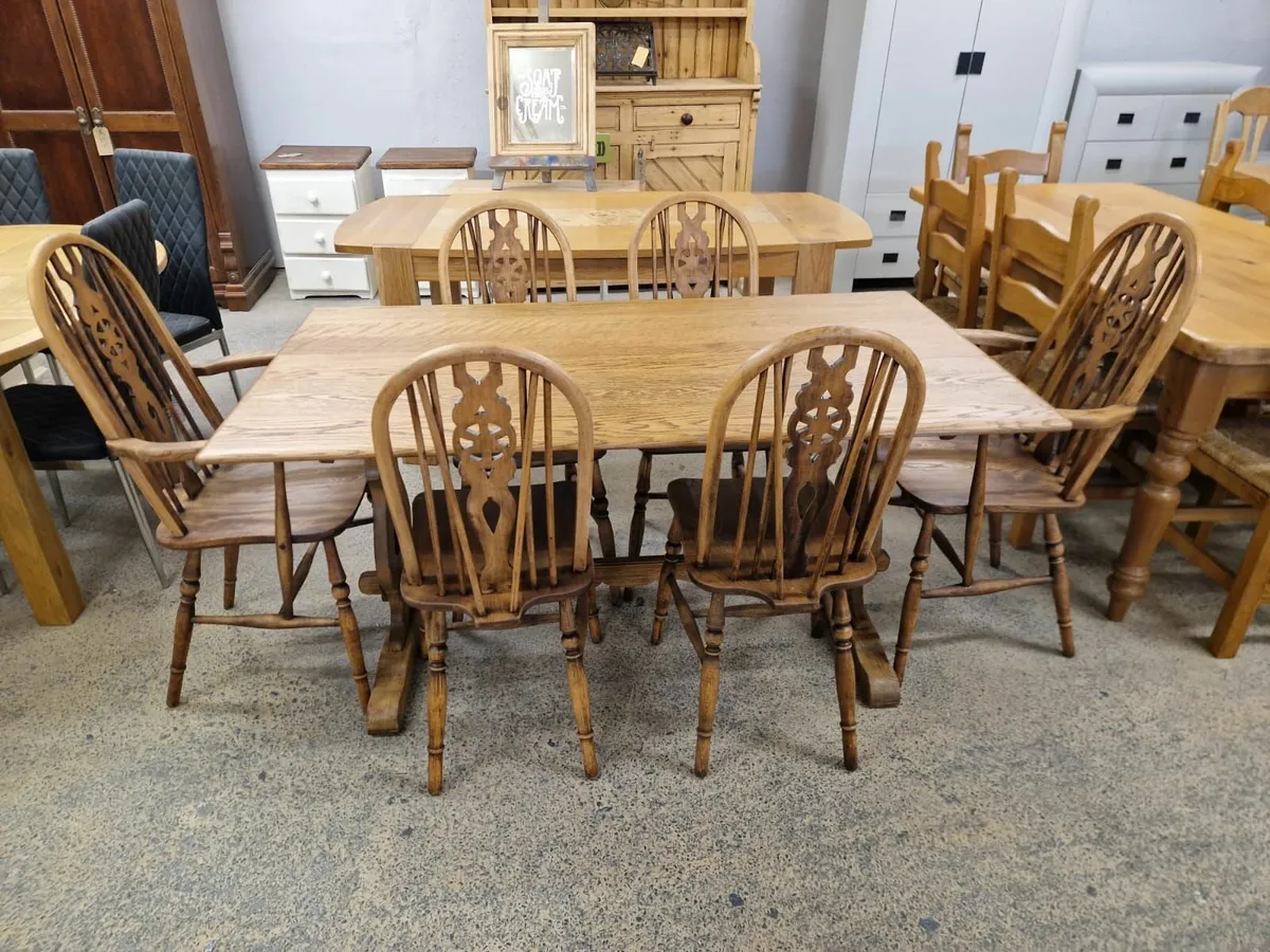 Vintage old charm oak table, 6 chairs - Image 3