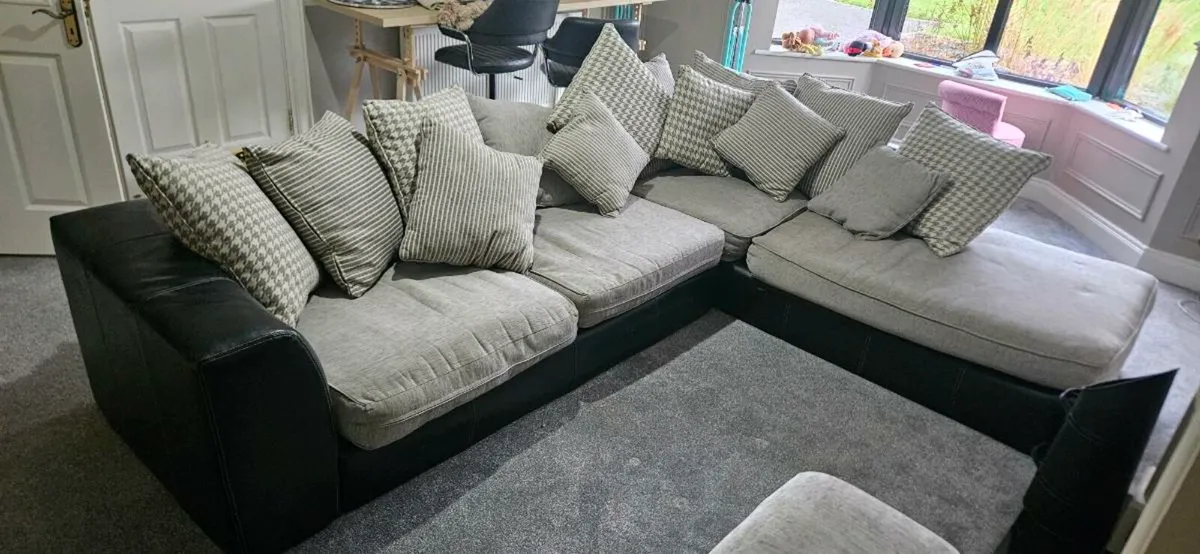 Corner Sofa - Image 1