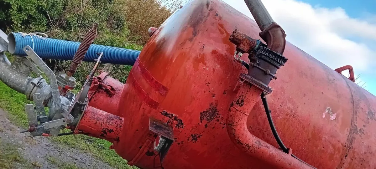 Slurry tank - Image 2