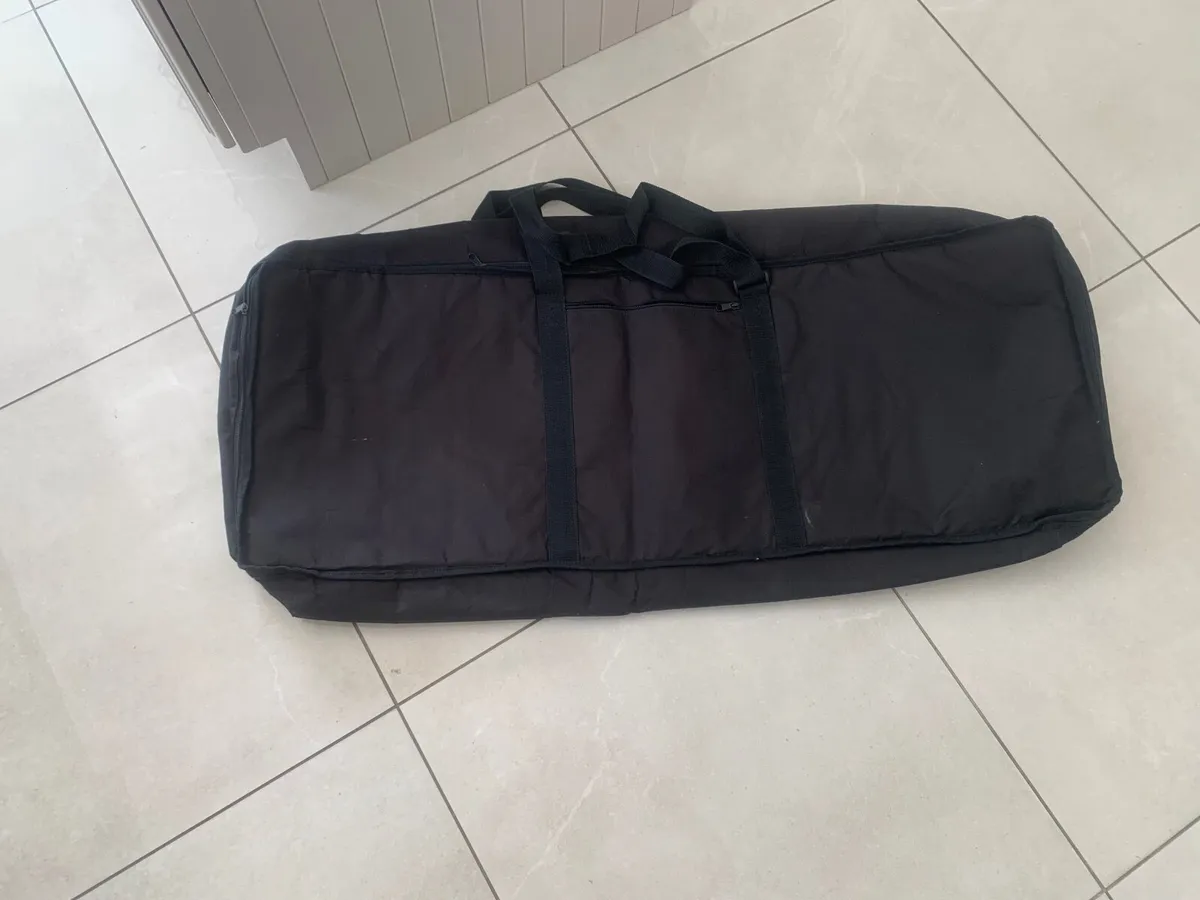 Yamaha keyboard - Image 2