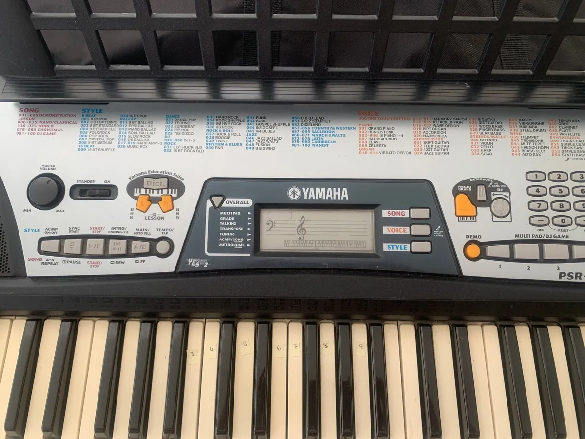 Yamaha keyboard - Image 3