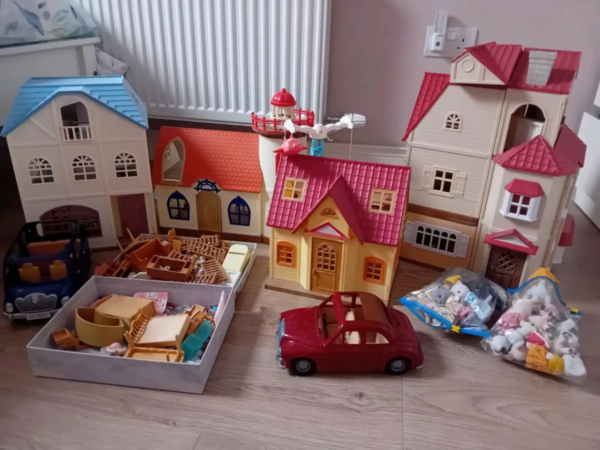 Sylvanian families bundle - Image 1