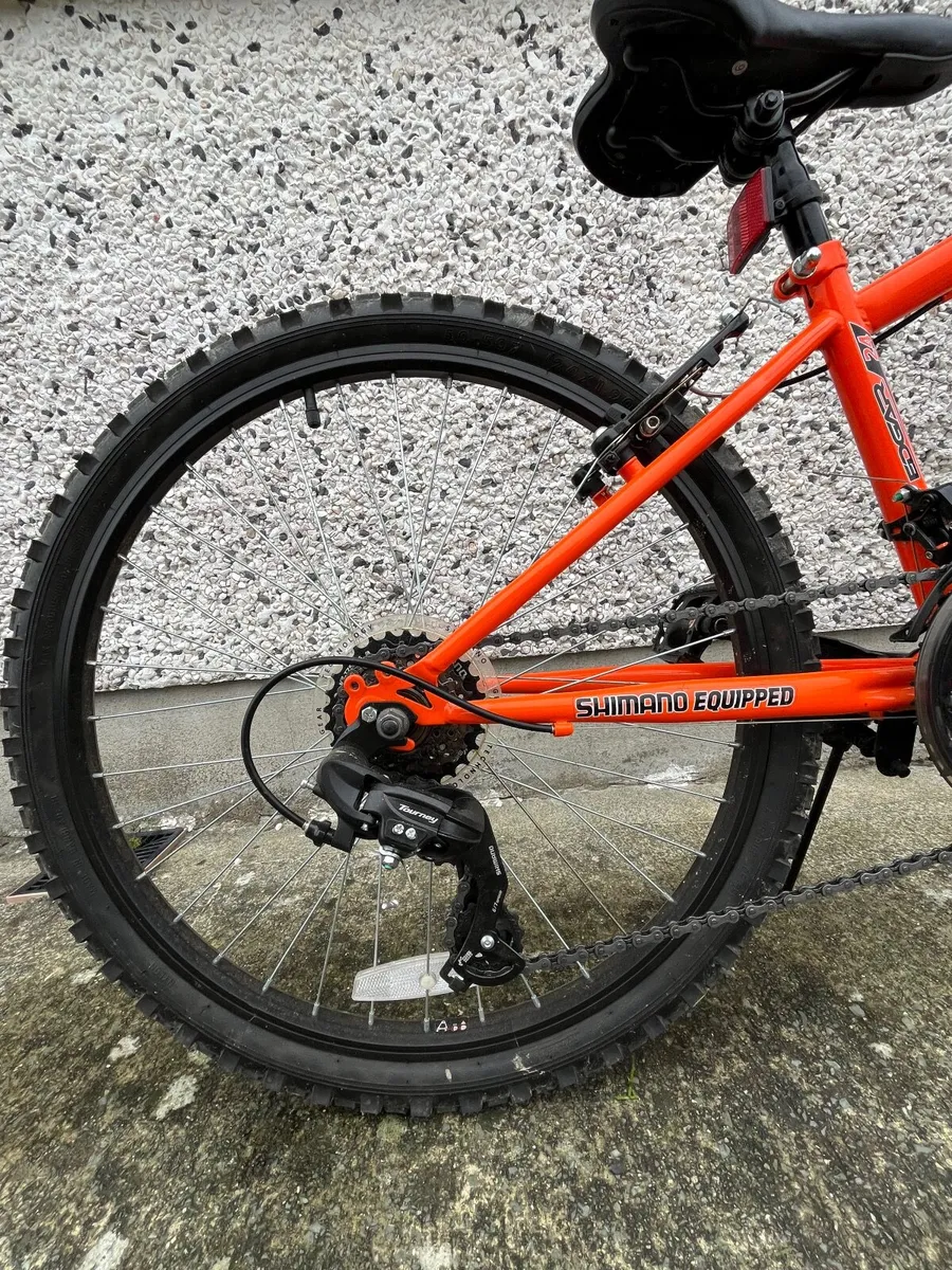 Boys 22inch bike - Image 3