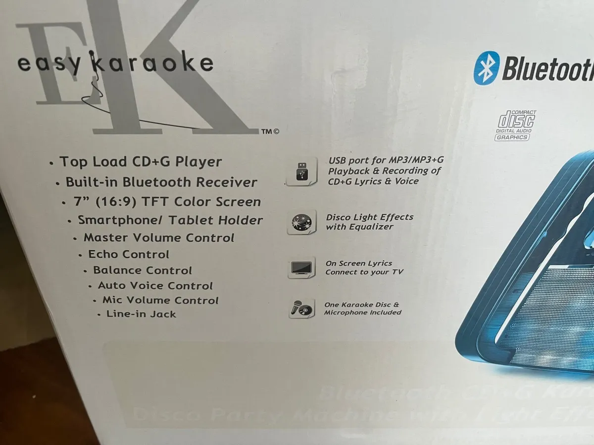 Karaoke machine - Image 1